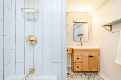 1829 W Huron Street #1S, Chicago, IL 60622 - Photo 22