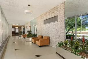 3950 N Lake Shore Dr, Chicago, IL 60613 - Photo 12