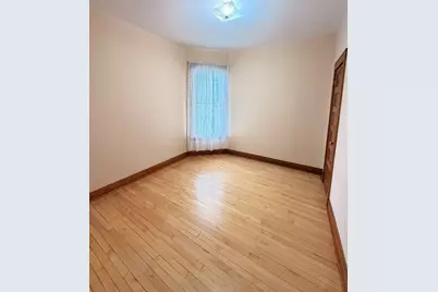 2613 W Walton Street W, Chicago, IL 60622 - Photo 8
