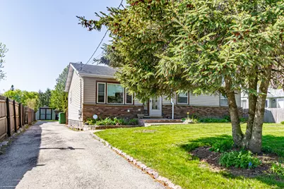 10205 W Chicago Avenue, Beach Park, IL 60099 - Photo 2