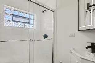 531 S Park Rd, Lombard, IL 60148 - Photo 14