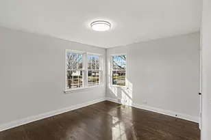 531 S Park Rd, Lombard, IL 60148 - Photo 6