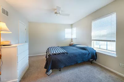 735 Nashua Court, Crystal Lake, IL 60012 - Photo 28