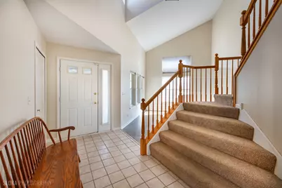 735 Nashua Court, Crystal Lake, IL 60012 - Photo 4