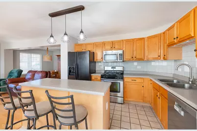 735 Nashua Court, Crystal Lake, IL 60012 - Photo 12