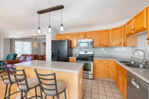 735 Nashua Ct, Crystal Lake, IL 60012 - Photo 12