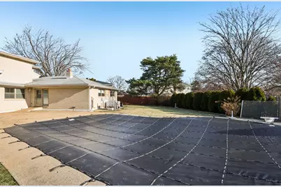 2019 E Avon Lane, Arlington Heights, IL 60004 - Photo 46