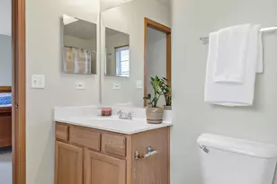 282 Monarch Dr, Streamwood, IL 60107 - Photo 22