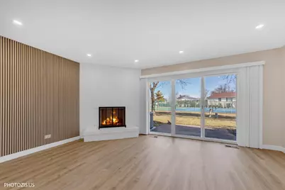 1363 S Old Wilke Road, Arlington Heights, IL 60005 - Photo 6