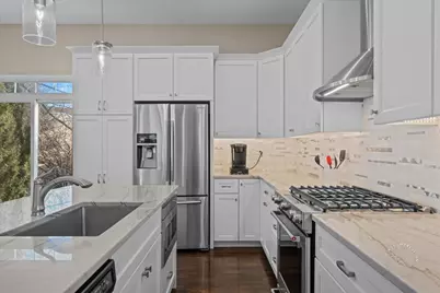 1018 Ravendale Court, Naperville, IL 60540 - Photo 14