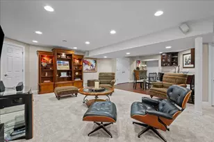 1018 Ravendale Ct, Naperville, IL 60540 - Photo 32