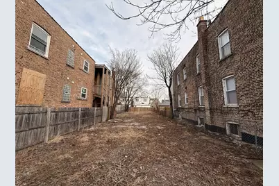 6105 S Richmond Street, Chicago, IL 60629 - Photo 2