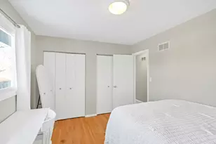 1809 Maplewood Ct, Lindenhurst, IL 60046 - Photo 14