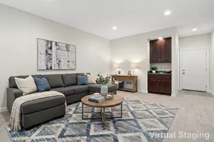 162 Festival Ct, Elgin, IL 60120 - Photo 4