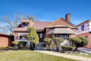 1507 Clinton Pl, River Forest, IL 60305 - Photo 1