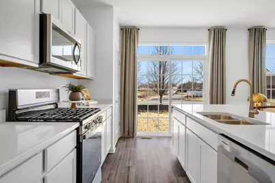 272 Charlestowne Lakes Drive, Saint Charles, IL 60174 - Photo 8