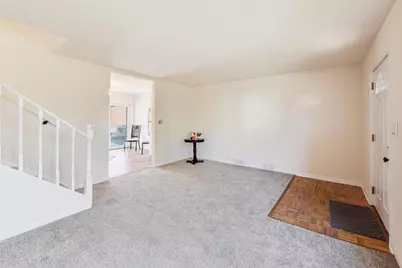 914 Hannah Avenue, Forest Park, IL 60130 - Photo 4