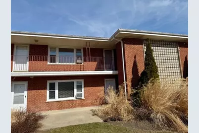 1105 Holiday Lane #20, Des Plaines, IL 60016 - Photo 1
