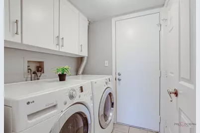 384 Bentley Place, Buffalo Grove, IL 60089 - Photo 14