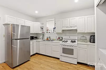 1920 S Sangamon Street, Chicago, IL 60608 - Photo 4