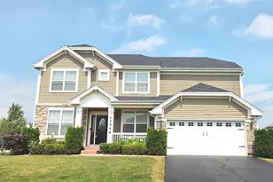 12546 Kinzie Ln, Huntley, IL 60142 - Photo 1