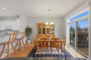 1063 Inverness Dr, Antioch, IL 60002 - Photo 10