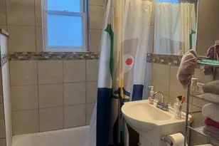 8520 S Kingston Ave, Chicago, IL 60617 - Photo 8