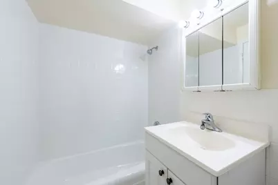 7830 W North Avenue #511, Elmwood Park, IL 60707 - Photo 10