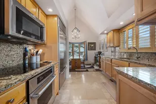 [Address not provided], Darien, IL 60561 - Photo 14