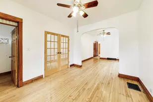 1112 N Spaulding Ave, Chicago, IL 60651 - Photo 2