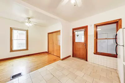 1112 N Spaulding Avenue, Chicago, IL 60651 - Photo 6