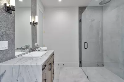 3723 N Oakley Avenue, Chicago, IL 60618 - Photo 28