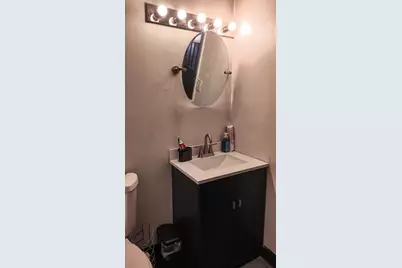 5 E Carriageway Drive #201, Hazel Crest, IL 60429 - Photo 14