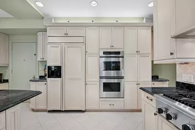 3920 N Lake Shore Drive #12S, Chicago, IL 60613 - Photo 20