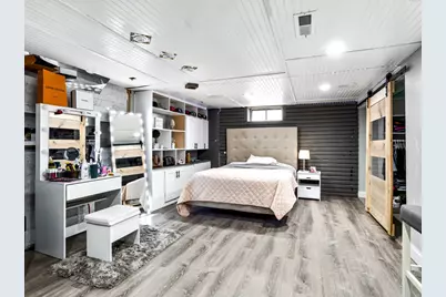 [Address not provided], Joliet, IL 60435 - Photo 8