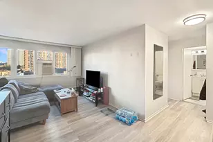 [Address not provided], Chicago, IL 60613 - Photo 12