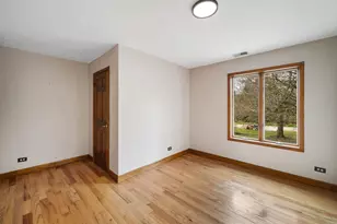 6N777 Palomino Dr, Saint Charles, IL 60175 - Photo 14