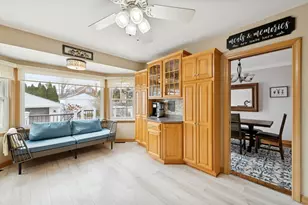 1908 Sunnyside Ave, Westchester, IL 60154 - Photo 20