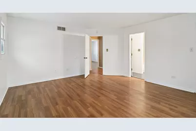 16627 Carse Avenue, Harvey, IL 60426 - Photo 4