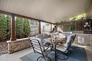 206 Meadows Rd S, Bourbonnais, IL 60914 - Photo 34