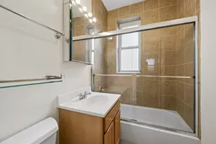536 W Belmont Ave, Chicago, IL 60657 - Photo 12