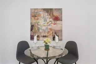 536 W Belmont Ave, Chicago, IL 60657 - Photo 8