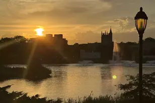 1720 Maple Ave, Evanston, IL 60201 - Photo 56