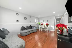 7852 Neenah Ave, Burbank, IL 60459 - Photo 4