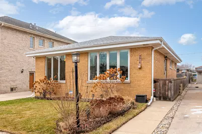 4816 N Nordica Avenue, Chicago, IL 60656 - Photo 1
