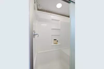 5533 N Menard Avenue, Chicago, IL 60630 - Photo 22