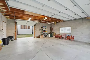 5533 N Menard Ave, Chicago, IL 60630 - Photo 30