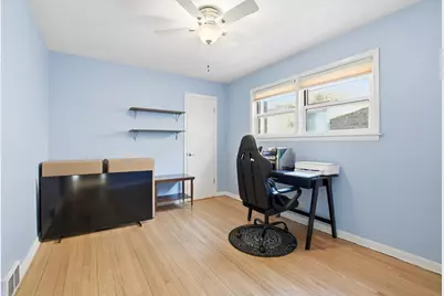 5533 N Menard Avenue, Chicago, IL 60630 - Photo 6