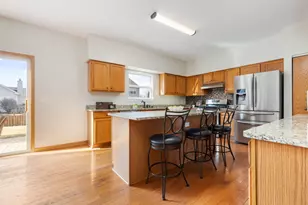 2503 Bayhill Ct, Aurora, IL 60503 - Photo 14