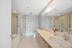 340 E Randolph St, Chicago, IL 60601 - Photo 12